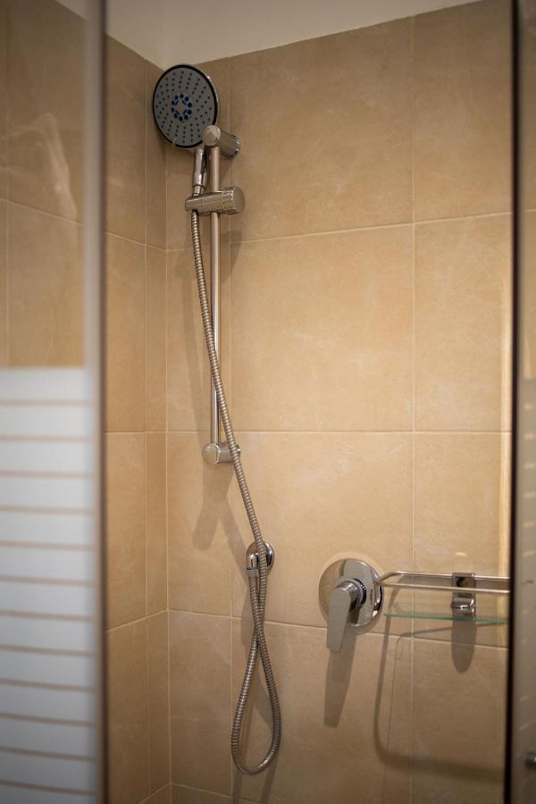 Trevi Qq Bed & Breakfast Rom